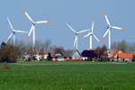 Kuestrow_und_Windraeder_1