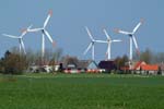 Kuestrow_und_Windraeder_2