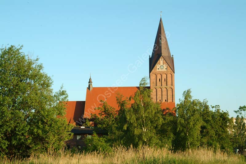 Barth_Marienkirche_von_Nord_01